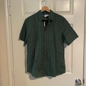 NWT Old Navy Regular Fit Everyday Shirt Forest Green Short Sleeve Button Down